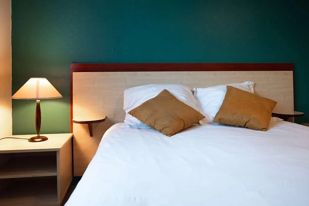 Terres De France - Appart-Hotel - Brest Hotel